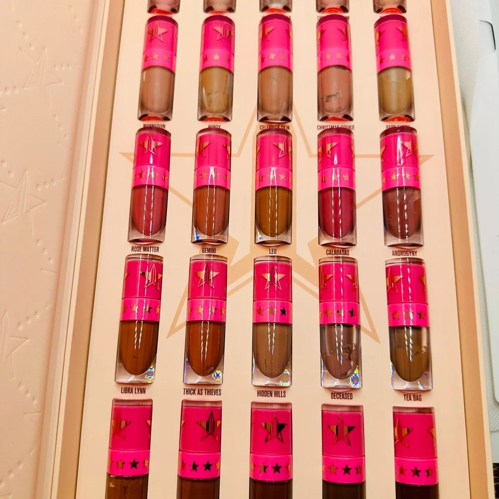 NEW! Jeffree Star Cosmetics Mini Nude Liquid Lipstick Vault